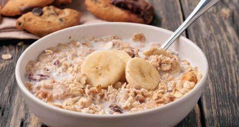 Hypertension: 5 Breakfast Recipes To Manage High Blood Pressure - NDTV Food Oats Shake, Cereal Ideas, High Blood Pressure Recipes, Aphrodisiac Foods, Preworkout Snack, Porridge Recipes, Hot Cereal, Oatmeal Bowls, Yummy Healthy Snacks