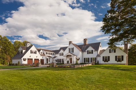 Pool Courtyard, Colonial Revival Home, Patrick Ahearn Architect, Patrick Ahearn, Mansion Exterior, Horse Country, Architecture Design Concept, Greek Revival, Colonial Revival