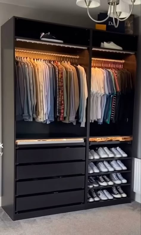 Mens Room Decor, Mens Bedroom Decor, Small Crafts, Bed In Closet Ideas, Closet Design Layout, Luxury Closets Design, Open Closet, Closet Layout, Wardrobe Room