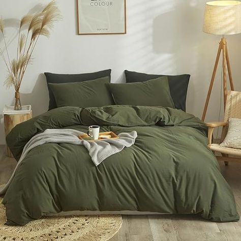 Size Information--1 Green Duvet Cover 90x90 Inch, 2 Matching Pillowcases 20x26 Inch. Set Includes--Each Set Includes 1x Cotton Duvet Cover And 2x Matching Pillowcases. Soft&Warm--Super Soft Cotton Material, Building A Comfortable Bed For Your Family And Get The High-Quality Night's Rest. Unique Design--The Green Duvet Cover Set Updates Any Bedroom Decor With The Feel As If You Are On A Relaxing Vacation In The Nature, The Stylish Bedding Gives Your Bedroom A Modern And Chic Update. Also A Great Green Bed Sheets, Green Bedding Set, Stylish Bedding, Modern Bed Set, Boho Duvet Cover, Green Comforter, Twin Xl Duvet Covers, 100 Cotton Duvet Covers, Green Duvet