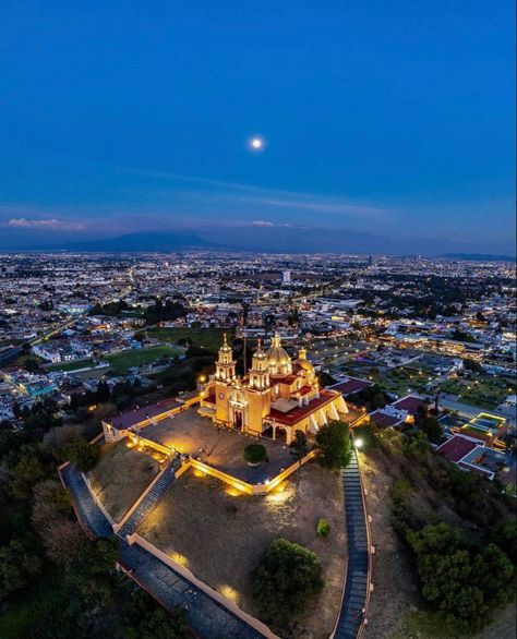 Puebla City, Ancient Pyramids, Great Pyramid, Mexican Culture, Ancient Ruins, Future Travel, Mexico Travel, Ancient Civilizations, Latin America