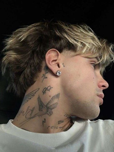 Men Short Hair Fade, Hair Types Men, Bleached Hair Men, Young Men Haircuts, Small Neck Tattoos, Side Neck Tattoo, Men Blonde Hair, Blonde Tips, Dyed Blonde Hair