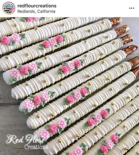 Pretzel Flowers On A Stick, Princess Theme Chocolate Covered Strawberries, Floral Pretzel Rods, Floral Rice Krispy Treats, Spring Chocolate Covered Pretzels, Garden Theme Treats, Flower Theme Desserts, Flower Rice Krispie Treats, Floral Chocolate Covered Strawberries