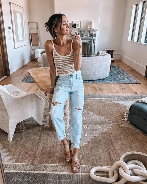 Tank Top With Jeans Outfit, Striped Tank Top Outfit, Tank Top With Jeans, Lauren Kay Sims, Open Stitch Sweater, Top And Jeans, Stitch Sweater, Nashville Outfits, Jeans Outfit Casual