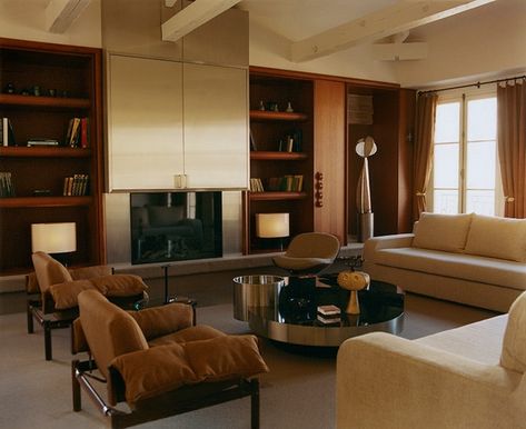 Retro Interior Design, 70s Home, Residential Apartments, Retro Interior, Luxe Interiors, Living Room Inspo, Saint Germain, Residential Interior, Interior Inspo