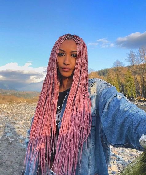 ELSA DESIREE | 💙🌸 | Instagram Pink Hair Extensions Braids, Pink Box Braids Black Women, Pink Hair Box Braids, Pink Ombre Box Braids, Pastel Pink Braids, Pink French Braids, Light Pink Box Braids, Box Braids Two Colors, Braids With Color Extensions