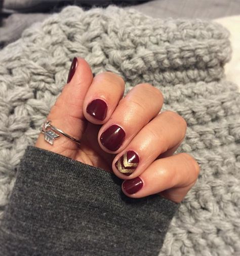 Fall #shellac #mani by our Manicurist Cassandra! ❤️ {@cndworld "Oxblood" & "Locket Love"} Fall Shellac Nails, Nails Fall Colors, Nail Designs For Fall, Shellac Nail Colors, Shellac Nail Designs, Cnd Shellac Nails, Shellac Nail Art, Nails Diy, Shellac Nails