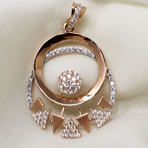 Unique Pendant Design, Cz Jewellery, Jewelry Necklace Simple, Diamond Pendant Jewelry, Pendent Set, Gold Jewels Design, Gold Bangles For Women, Diamond Pendent, Diamond Jewelry Set