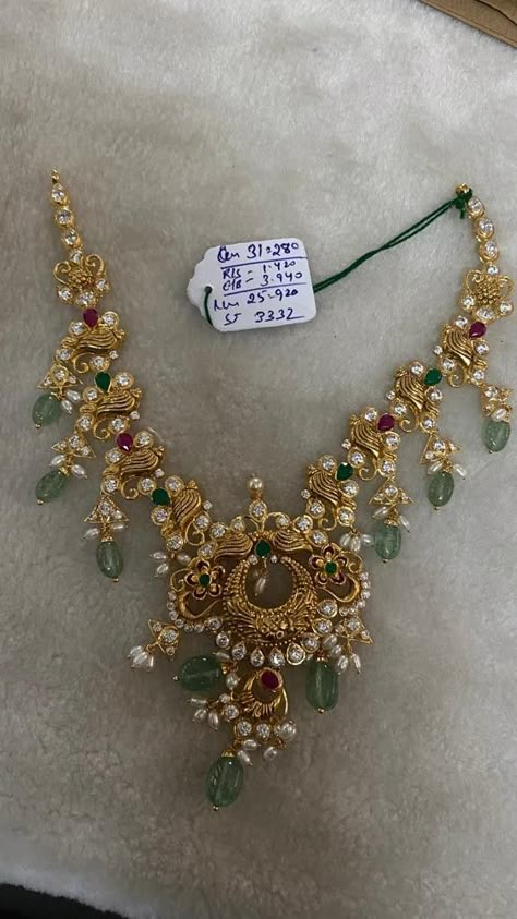 30gms Gold Necklace Designs, 40 Grams Gold Necklace Designs, 30 Gms Gold Necklace Set, Simple Necklace Designs Gold, 15grams Gold Necklace Designs, 30grams Gold Necklace Designs, 10 Gms Gold Necklace, Green Necklace Indian, Bride Jewelry Necklace