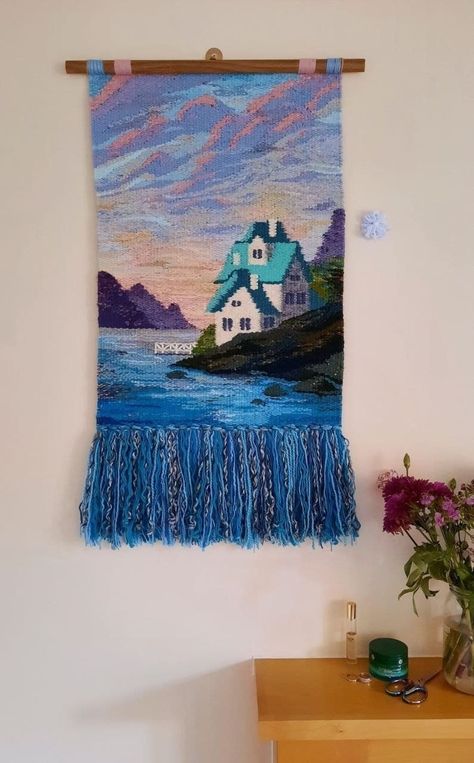 Wall Weaving Ideas, Sunset Weaving, Tapestry Weaving Ideas, Weaving Artwork, Weaving Products, Woven Tapestry Art, Weave Artwork, Hanging Textile Art, Loom Art