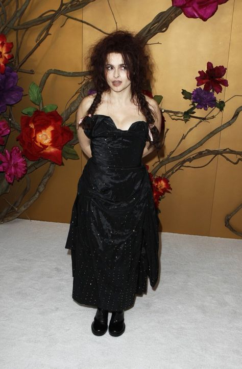 Tim Burton Johnny Depp, Helena Carter, Buffalo Shoes, The British Empire, Red Carpet Hair, Fav Celebrities, Helena Bonham, Sweeney Todd, Bonham Carter