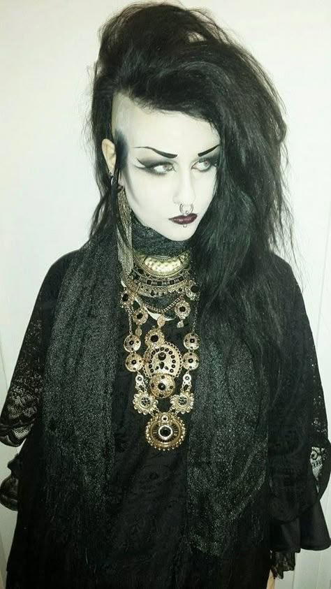 Elegance in Darkness. Beautiful 80s Gothic Makeup, Deathhawk Long, Batcave Goth, Goth Deathhawk, 80s Goth Hair, Gothic Mohawk, Traditional Goth Makeup 80s, 1980s Goth Hair, Trad Goth Bat Makeup