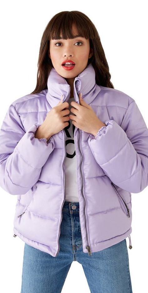 LILAC PUFFER JACKET GLAMOROUS Lilac Puffer Jacket, Cropped Jacket Outfit, Winter Jacket Outfits, Puffer Jacket Outfit, Hijabi Fashion Casual, Beautiful Pakistani Dresses, Puff Jacket, Puffy Coat, Jacket Outfit