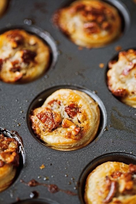 Easy Pecan Pie Bites - made with puff pastry and simple ingredients, this is the perfect dessert for any party! #pecanpie #pecanpiebites #puffpastry | Littlespicejar.com Pecan Tarts Mini, Mini Pecan Pie, Recipes Using Puff Pastry, Pecan Pie Tarts, Pecan Bars Recipe, Pecan Bites, Puff Pastry Recipes Dessert, Pecan Pie Bites, Easy Pecan Pie