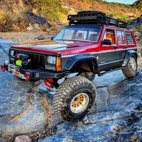 Cipriano Sacramento Garcia on Instagram: “#jeep #rcjeep #jeepcherokee #rcjeepcherokee #cherokee #rccherokee #jeepxj #rcjeepxj #4x4 #rc4x4 #rc4wd #crawler #offroad #rcoffroad…” Rc Jeep, Rc Off Road, Jeep Xj, Rc Hobbies, Jeep Cherokee, Fire Trucks, Rc Cars, Sacramento, Monster Trucks