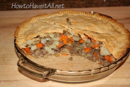 Pasty Pie!  Gonna have to make this weekend.  My Irish grandmom made these.  I had some in pubs in England, Ireland and Scotland, but they were individual pasty pies. Pasty Pie Recipe, Pasty Recipe Michigan, Beef And Potato Pie, French Meat, Cornish Pasty, Pasties Recipes, Meat Pie Recipe, Hp Sauce, Meat Pies