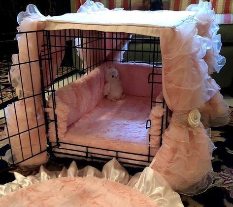 Luxury Dog Kennels, Dog Room Decor, Chien Shih Tzu, Dog Bedroom, Puppy Room, Dog Kennel Cover, Kennel Cover, Bunny Room, Dog Crate Cover