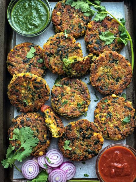 Dal Vada (Yellow Split Peas Fritters) Peas Fritters, Yellow Split Pea Recipe, Yellow Split Pea, Pea Fritters, Yellow Split Peas, Split Peas, Chana Dal, Pea Recipes, Food Wars