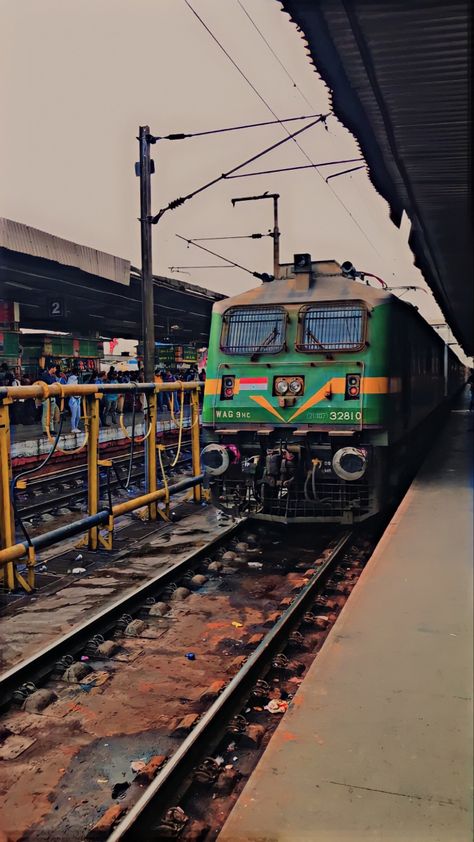 Surat Railway Station Snap, Bangalore Railway Station Snap, Surat Station Snap, Indian Railways Photography, Railway Station Photography, Surat Railway Station, Medicine Pic, Medicine Pic Snapchat, Indian Railway Train