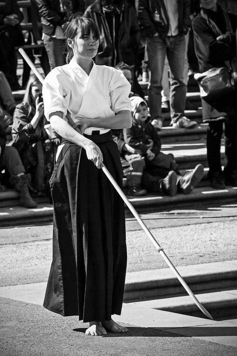 Lady Samurai, Onna Bugeisha, Marshal Arts, Female Samurai, Bo Staff, Chi Kung, Japanese Warrior, Pose Fotografi, Martial Arts Women