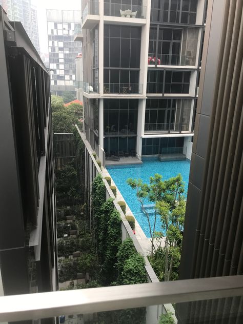 View from M Social Hotel Singapore Tablet Medicine Snap, Singapore View, Stolen Pics, Medicine Snaps, Singapore Hotels, Makassar, Aesthetic Movies, Interior Design Inspiration, Hotels Room