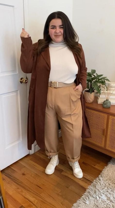 Neutral Fall Outfits Plus Size, Plus Size Neutral Outfit Fall, Plus Size Outfits Winter 2022, Brown Outfits Plus Size, Plus Size Outfits Dark Academia, Professional Plus Size Outfits Work Wear, Winter Casual Outfits Plus Size, Plus Size Boss Outfits, How To Style Plus Size