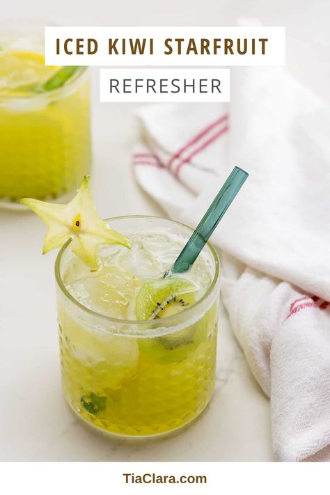 Iced Kiwi Starfruit Refresher in two glasses. Kiwi Refresher, Star Fruit, Weeknight Recipes, Summer Menu, Fruity Drinks, Easy Lunch Recipes, Fruit Slice, Mocktail Recipe, Summer Drink