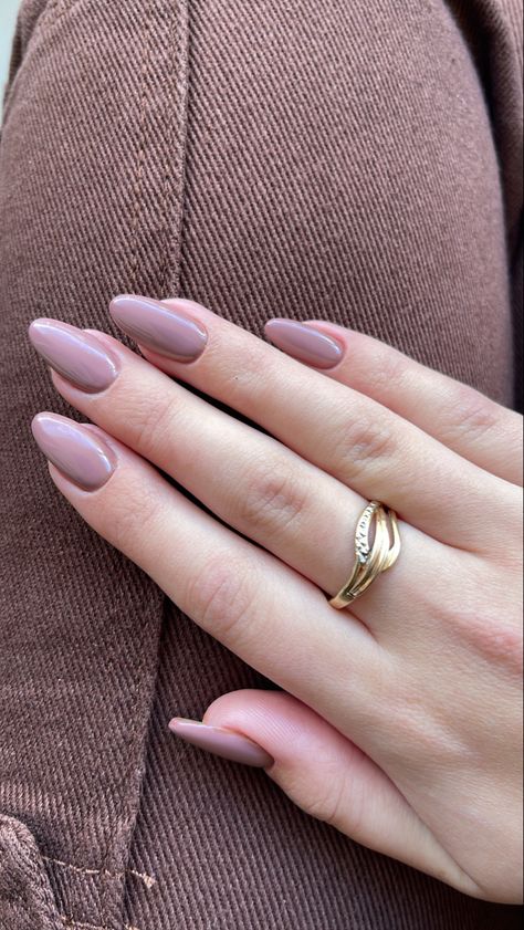 Single Color Nails, Nail Paint Shades, Beachy Nails, Single Parents, Hello Nails, Single Parent, Blush Nails, Elegant Nails, Minimalist Nails