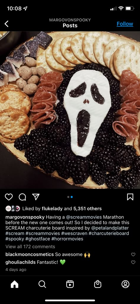 Ghostface Food Ideas, Ghostface Brie, Horror Movie Themed Food Ideas, Classic Horror Movie Party, Ghost Face Brie, Ghostface Themed Birthday, Scream Movie Night Ideas, Horror Movie Snack Ideas, Scream Themed Party Ideas