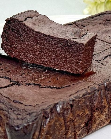 Cake With Apples, Apple Brownies, Healthy Chocolate Cake, Cocoa Brownies, Cocoa Cake, Diet Desserts, Gluten Free Brownies, Tasty Chocolate Cake, No Sugar Foods