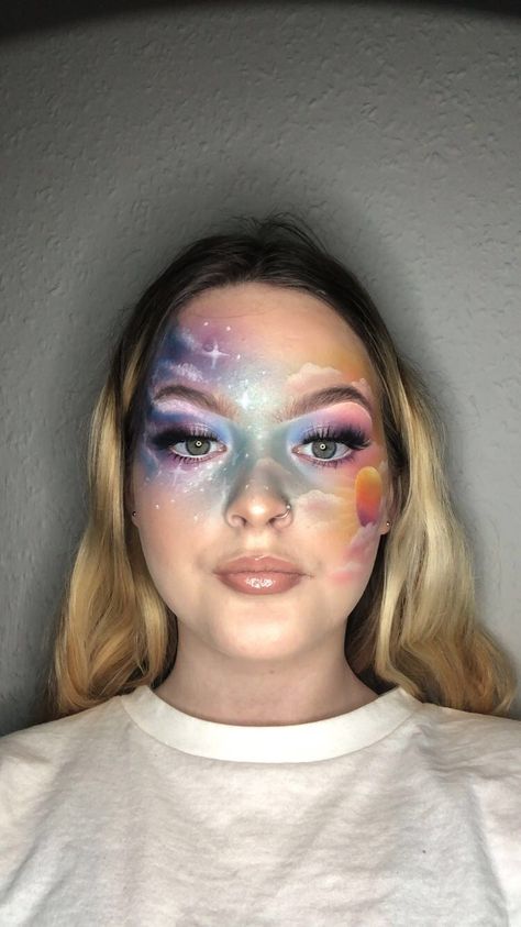 Galaxy Makeup, Sky Day, Face Paint Makeup, Face Painting, Makeup Inspiration, Face Paint, Carnival Face Paint, Makeup, Beauty