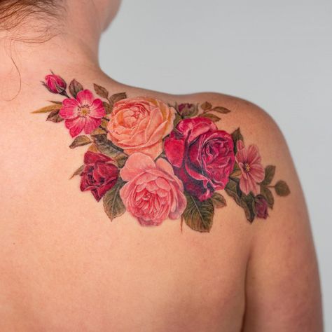 Colourful Rose & Peony Tattoo, flower tattoos Rose And Peony Tattoo, Rose Peony Tattoo, Pantone Wedding Colors, Moon Star Tattoo, Colorful Flower Tattoo, Tattoo On The Back, Love Heart Tattoo, Unique Small Tattoo, Peony Tattoo