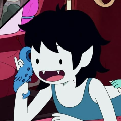 Marceline Icon, Cake Adventure Time, Adventure Time Fiona And Cake, Fiona And Cake, Marceline And Bubblegum, Adventure Time Fionna, Marceline The Vampire Queen, Fionna And Cake, Adventure Time Marceline