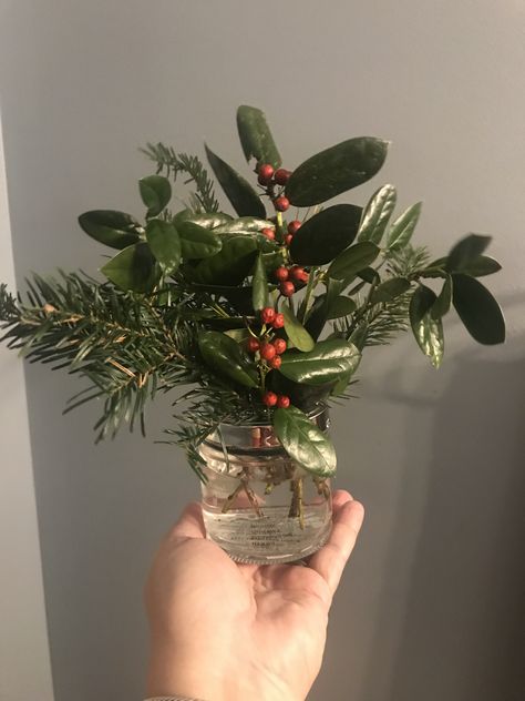 Small Christmas Vases, Winter Bud Vase Arrangements, Christmas Small Centerpieces, Small Vase Christmas Decor, Christmas Bud Vases, Christmas Bud Vase Ideas, Small Christmas Bouquet, Fresh Holly Decor, Small Winter Floral Arrangements