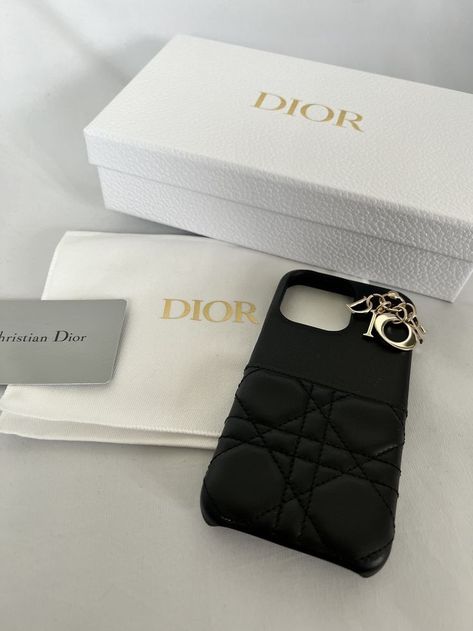 Expensive Phone Cases, Christian Dior Phone Case, Dior Case Iphone, Dior Things, Dior Phone Case, Dior Case, Dior Mini Bag, Dior 2021, Dior Aesthetic