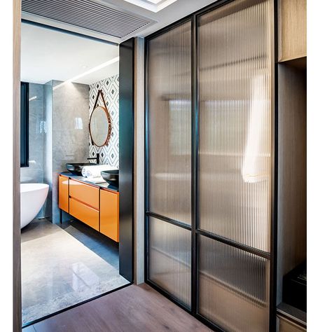 Glass Sliding Wardrobe Doors, Fluted Glass Door, Modern Sliding Door Hardware, Glass Wall Office, Living Room Design Styles, Sliding Door Wardrobe Designs, Glass Wardrobe, Sliding Glass Doors Patio, Glass Closet