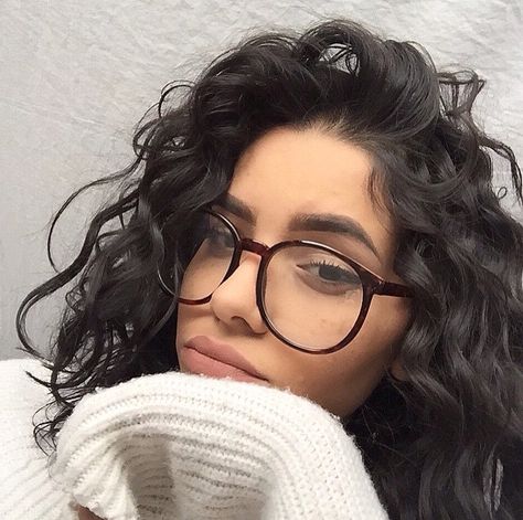 Tvinnv  Glasses Sweet Text, Casual Hairstyles, Wearing Glasses, Long Curly Hair, Curly Girl, Curly Hairstyles, Long Curly, Curly Hair Styles Naturally, Text Messages