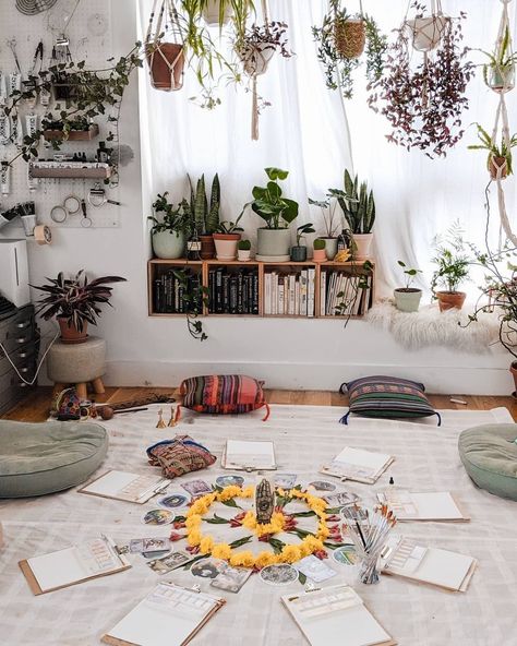 Healing Room Ideas, Spiritual Workshop, Goddess Provisions, Moon Circle, Chakra Activation, Meditation Room Decor, Healing Room, Sacred Circle, Zen Room