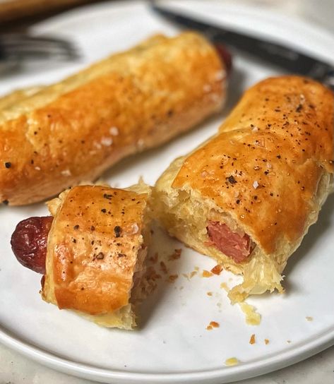 Upside Down Puff Pastry Hot Dog, Ina Garten Hot Dogs In Puff Pastry, Hot Dogs In Puff Pastry, Puff Pastry Hot Dog, Brats Wrapped In Puff Pastry, Puff Pastry Hot Dog Blankets, What To Do With Extra Hot Dog Buns, Recipes Using Puff Pastry, Dogs Recipes