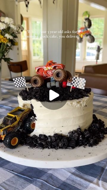 Diy Monster Truck Birthday Cake, Oreo Monster Truck Cake, Monster Truck 3rd Birthday Party Cake, How To Make A Truck Cake, Monster Truck Number Cake, Monster Truck Theme Party Food, Simple Monster Truck Party, Monster Truck Ice Cream Cake, Monster Truck Cake Easy