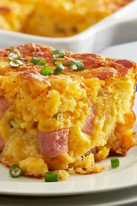 Cornbread Breakfast Casserole Easy Recipes, Ham Cornbread Casserole, Jiffy Cornbread Breakfast Casserole, Ham And Corn Casserole, Breakfast Cornbread Casserole, Breakfast Casserole With Cornbread, Leftover Cornbread Recipes Breakfast, Ham Steak Casserole Recipes, Cornbread Topped Casserole