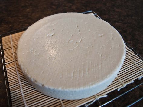 Muenster Cheese Recipes, Munster Cheese, Cheese Recipes Homemade, Cheese Cave, Cheese Making Recipes, Muenster Cheese, Cheese Mold, Cheese Course, Cheese Maker