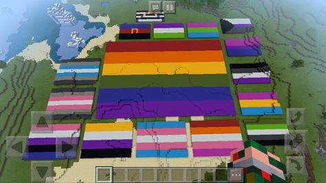 Pride Minecraft Builds, Minecraft Pride Builds, Mini House Minecraft, Minecraft Beacon Design, Minecraft Pride, Things To Make In Minecraft, Island Minecraft, Game Architecture, Things To Build In Minecraft