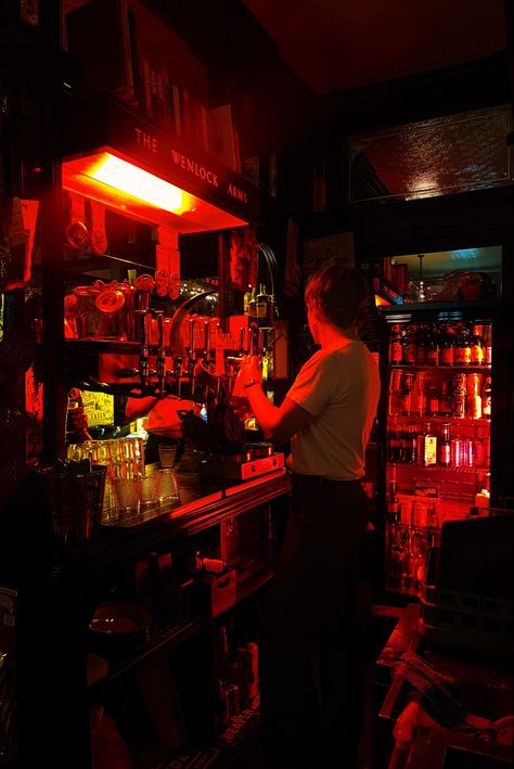 Dark Pub Aesthetic, London Bar Aesthetic, Pubs Aesthetic, British Pub Aesthetic, Bar Tender Aesthetic, Pub Aesthetic Night, London Pub Aesthetic, Dark Bar Aesthetic, Jazz Speakeasy