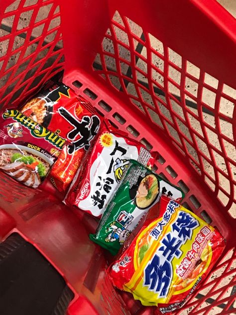 #ramen #food #thatgirl #aesthetic Instant Ramen Aesthetic, Ramen Aesthetic, Thatgirl Aesthetic, Ramen Food, Instant Ramen, Instant Noodle, Ramen Noodles, Ramen, Noodles