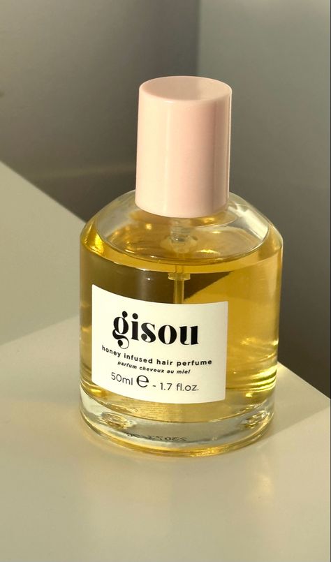 Gisou Hair Perfume, Hair Shine Spray, Dream Items, Hair Diffuser, Shine Spray, Perfect Skin Care Routine, Hair Mist, Hydrate Hair, Hair Perfume