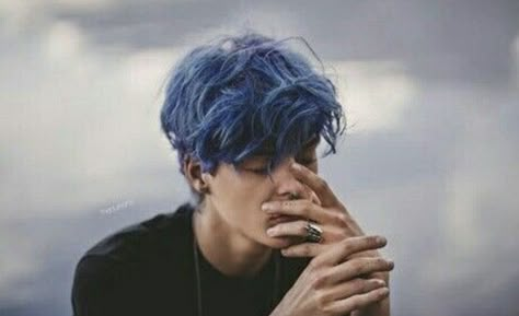 kieran kingson | the dark artifices aesthetic Dark Blue Guy Hair, Dark Blue Mens Hair, Dark Blue Hair Color Men, Blue Hair Boy Aesthetic, Men With Blue Hair, Men Blue Hair, Dark Blue Hair Men, Boy Hair Color, Kieran Kingson