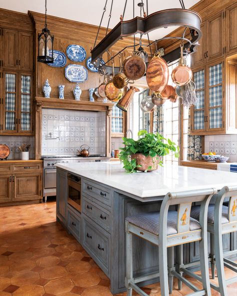 Texas Kitchen, Wooden Countertops, Southern Kitchens, Delft Tiles, Southern Lady, Cottage Kitchens, Southern Home, Beautiful Kitchens, Luxury Interior Design