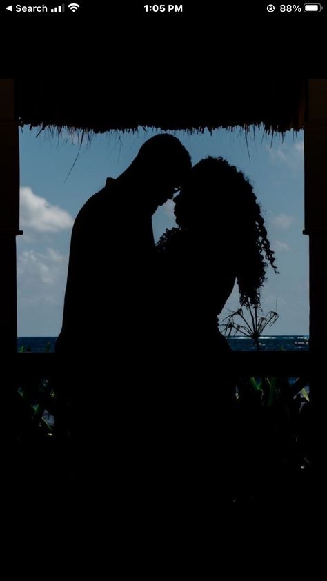 Black Romance Aesthetic, Couple Shadow, Beach Silhouette, Vision Board Party, Love Breakup, Black Couple Art, Vision Board Photos, Couple Silhouette, Beach Love