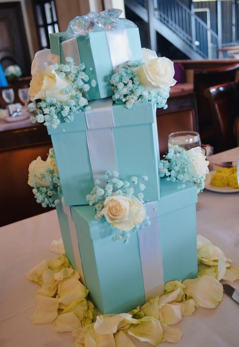 Blue hydrangea centerpieces